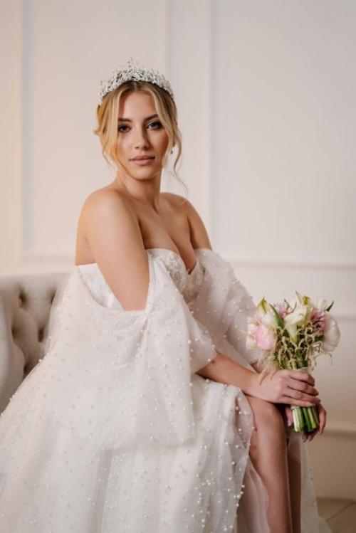 Свой самый важный день профессионалам доверяй! 05