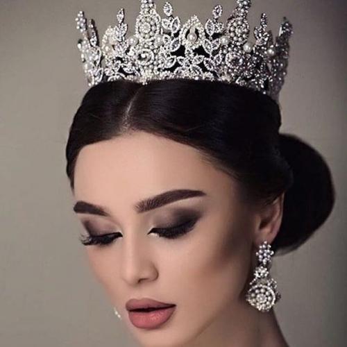 Образ невесты - это одна из главных задач свадебного стилиста. 01