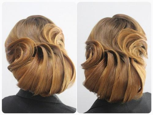 Девочки?  Прошла несколько мастер-классов по очень красивым причёскам. 01