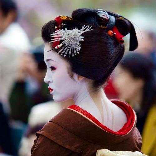 Японские прически. Японские прически оригинальностью отличаются. 01 Японские прически. Японские прически оригинальностью отличаются. 01