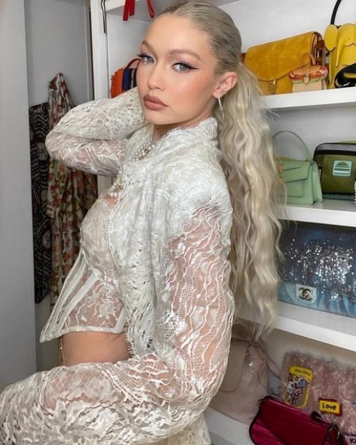 Джиджи хадид на своей недавней вечеринке в честь её 27-летия. 03