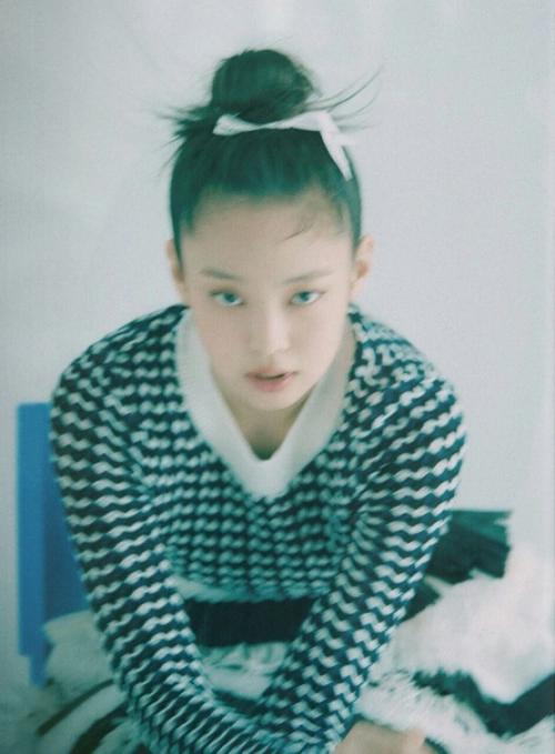 Дженни для майского Vogue Korea. 07