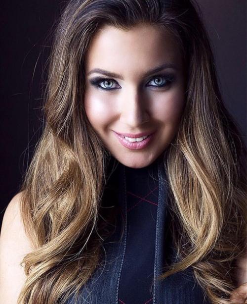 Милые дамы, для вас макияж любой сложности: 03