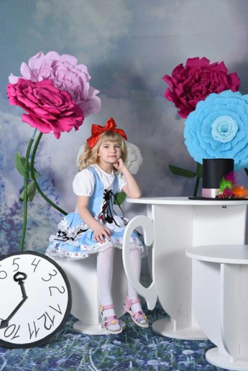 Милые девушки, дамы приглашаю вас на макияж и прически /локоны. 01 Милые девушки, дамы приглашаю вас на макияж и прически /локоны. 01