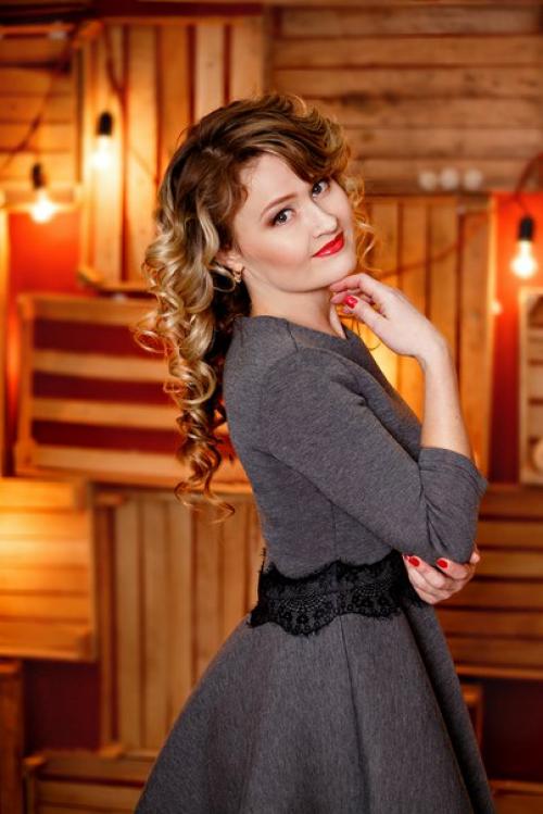 Предлогаю вам проф макияж свадебный, вечерний, для фото съемок. 01