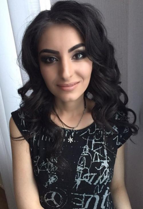 Макияж?  Причёски?  Укладки. 03