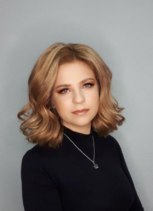 Смотрите.  Наш мастер Ольга может сотворить такую красоту с каждым. 02