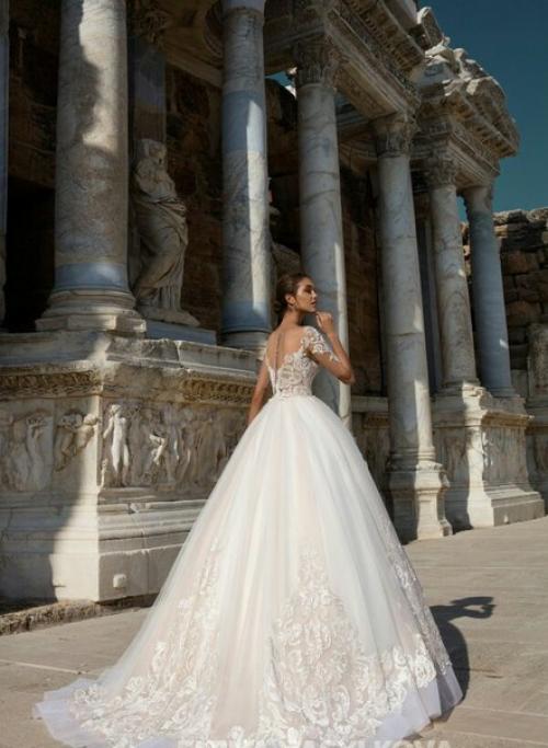 Девочки!  За последние несколько дней в салон поступило более 30 новинок различных фасонов? 05