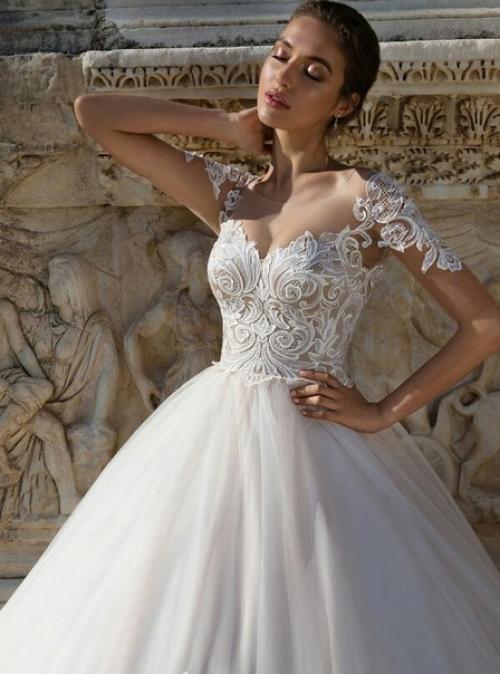 Девочки!  За последние несколько дней в салон поступило более 30 новинок различных фасонов? 06