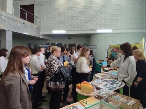 Ярмарка целевой подготовки в чернях проходит. 07 Ярмарка целевой подготовки в чернях проходит. 07