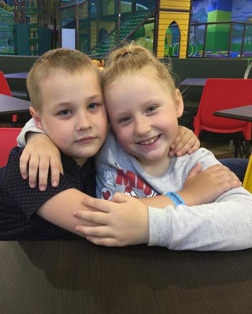 Я и моя сеструха. 04 Я и моя сеструха. 04