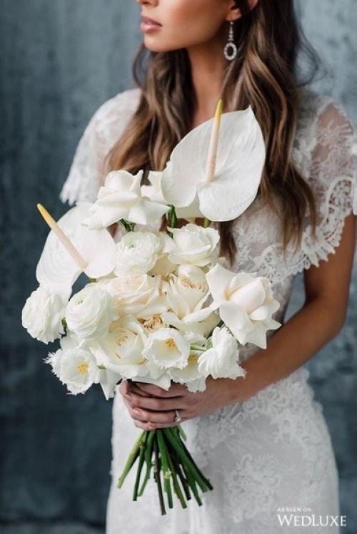 Я вспомнила, что задолжала пост о том, как я подбирала букеты к образам невесты! 04