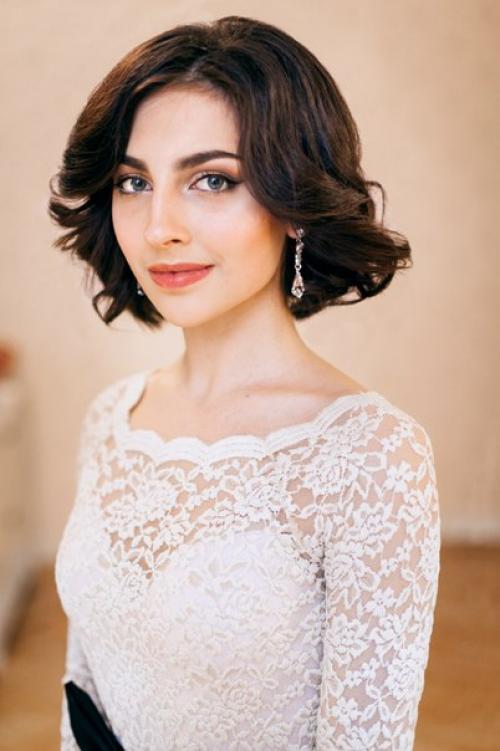 Всем привет!  Стилиста на важное мероприятие ищешь? 03