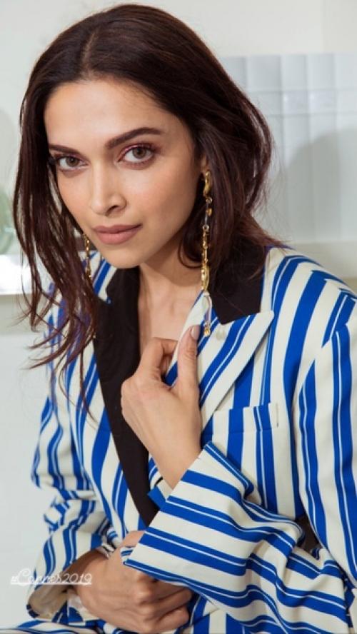 - второй образ дипики для каннского кинофестиваля. 01