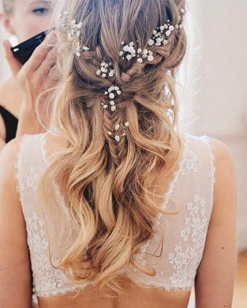 Вы уже прическу на самый важный день выбрали? 03