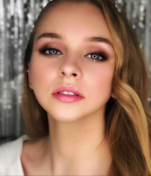 Мы объявляем акцию к нашему мастеру. 06