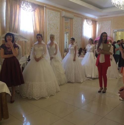 Свадебная ярмарка в ресторане Матис очень уютно и весело, много знакомых лиц, вкусные закуски, масса сюрпризов, танцевальная программа? 01