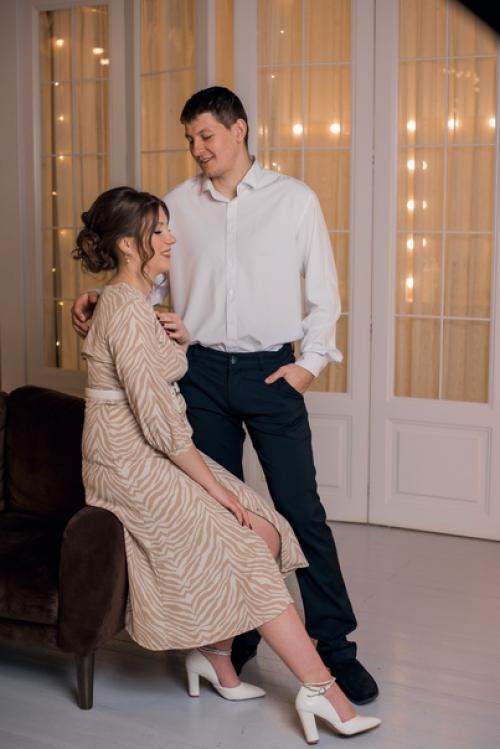 Стилизация съёмки.   Подобрала образы для молодой пары, привезла на съёмку платья и аксессуары для Вики. 03