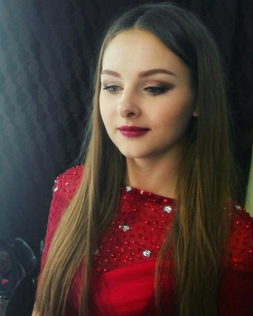 Визажист, мастер по прическам? 02