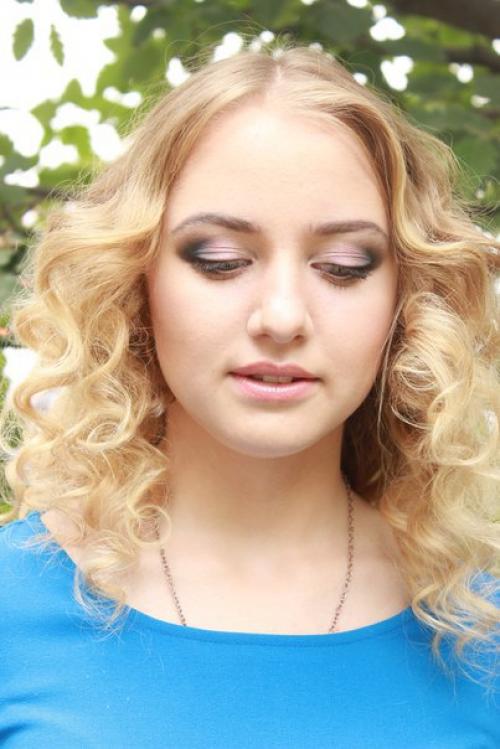 Девочки!  Макияж для выпускного 1500! 02