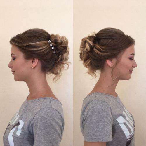 Модели на МАКИЯЖ и укладку нужны. 01