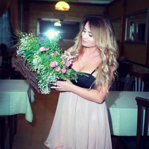 Милые девочки, с удовольствием помогу подчеркнуть вашу красоту: 03