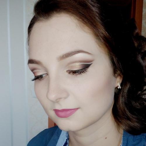 Дорогие выпускницы, впереди один из самых знаменательных деней в вашей жизни. 02