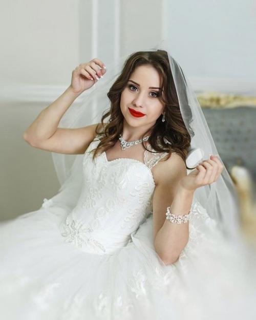 Наши стилисты.  Мы знакомим вас с работами Жанны перковской. 02