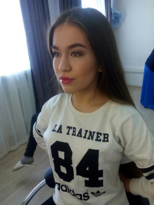 Идет набор в группу Визажист - Профессионал 4 - ого Разряда  начальный уровень. 04