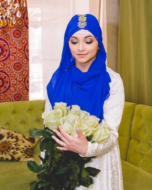 Милые девушки, принимаю на макияж и прическу на платной основе. 04