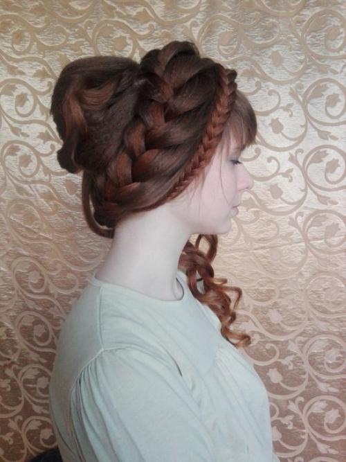 Модели на прически нужны. 03