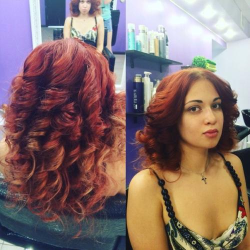 Девочки, теперь у нас в студии вы можете сделать? 09