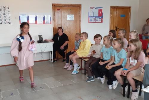 Лето.  Лагерь.  День моды. 02