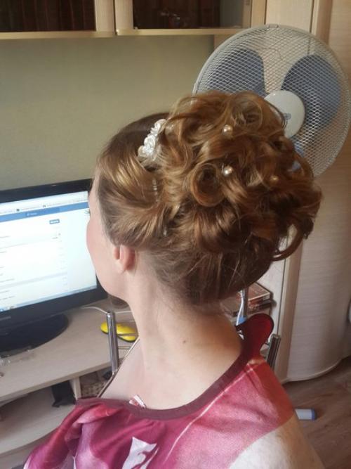 Лето пора свадеб, выпускных. 02