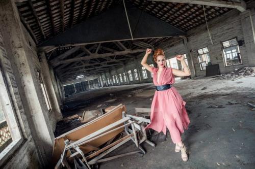 Ну что ж, в копилку фотосессий и нового опыта работы с иностранными фотографами добавилась китайская. 04