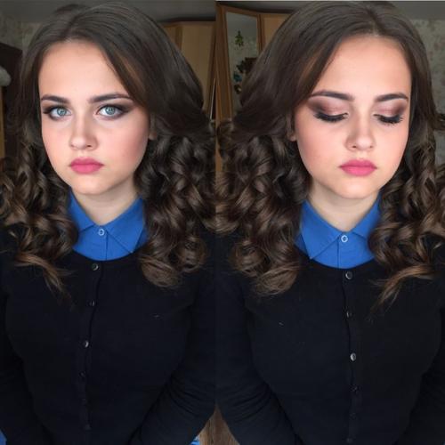 Всем здравствуйте!  Я визажист и стилист по причёскам, буду рада вам помочь создать образ на любой случай жизни, по приятным ценам: 09