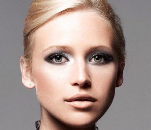 Вечерний макияж кардинально отличается от дневного. 04