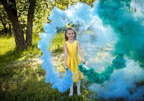 Фотосессия с цветным дымом для детей? 03 Фотосессия с цветным дымом для детей? 03