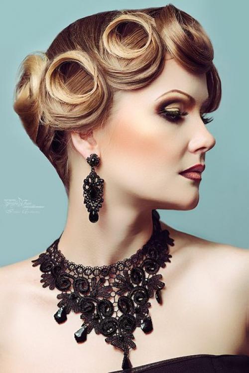 Учебный центр техника красоты предлагает своим клиентам следующие услуги: 02