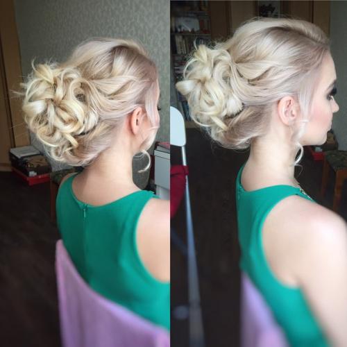 Всем здравствуйте!  Я визажист и стилист по причёскам, буду рада вам помочь создать образ на любой случай жизни, по приятным ценам: 02