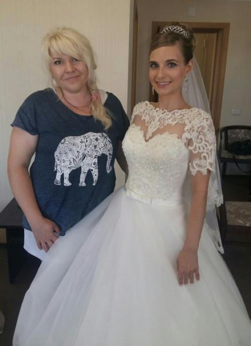 Восхитительная невеста?  Потрясающая свадебная прическа от парикмахера - стилиста Натальи и профессиональный макияж от визажиста Натальи Игнатовой. 04