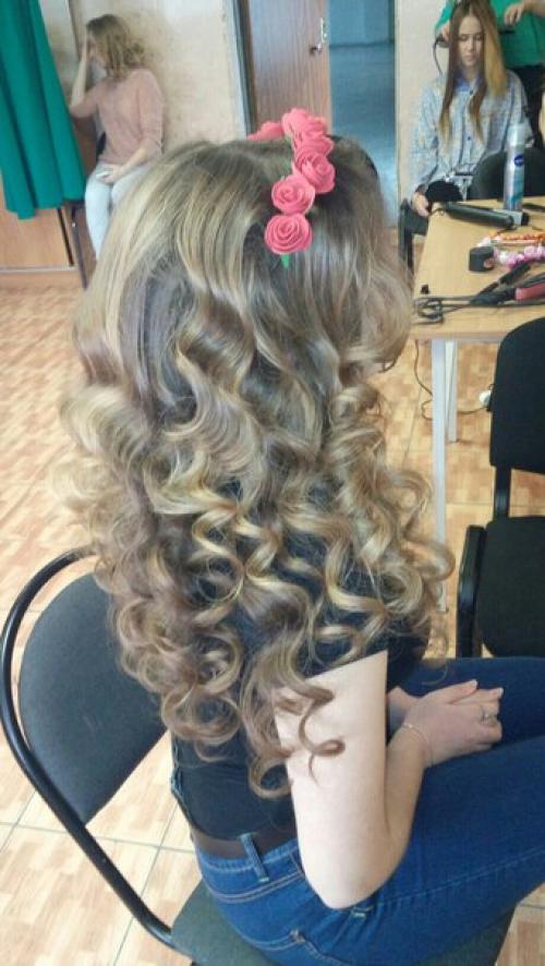 Предлагаю услуги:  Макияж 700 р. 09