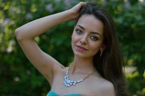 Модели на МАКИЯЖ и прическу нужны? 03