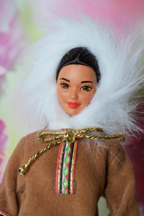 Dolls of the World 1997. 01