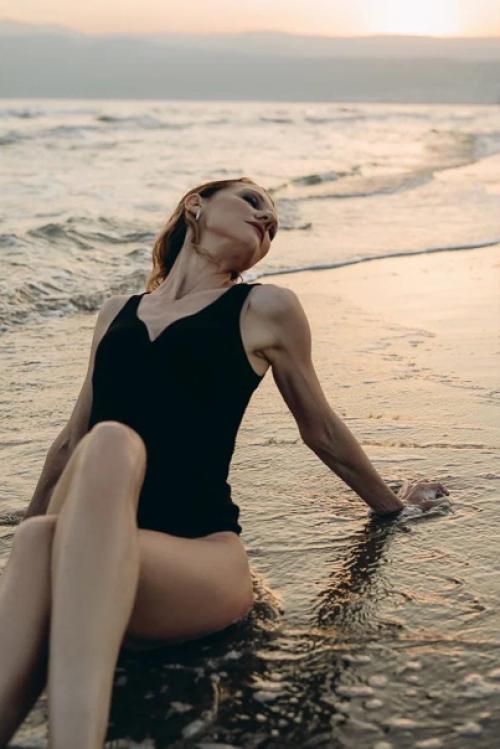 Стильные фотосессии на берегу средиземного моря. 06