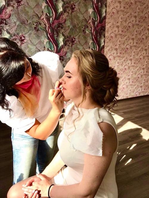 Сборы невесты всегда очень волнительно и трогательно. 01