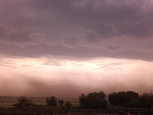 Красота не всегда осязаема, как море. 05