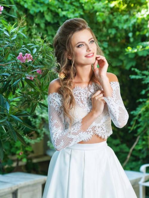 Невеста в стиле бохо - это необыкновенная женственность, свобода, внутренняя гармония, и творческое начало. 01