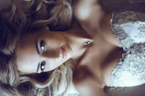 Меня часто спрашивают как я работаю с невестами перед свадьбой - сколько требуется встреч, насколько заранее надо планировать свадебный образ. 01 Меня часто спрашивают как я работаю с невестами перед свадьбой - сколько требуется встреч, насколько заранее надо планировать свадебный образ. 01