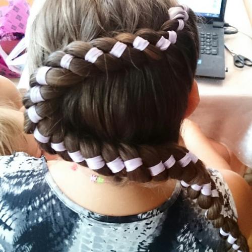 Привет, девчонки впереди день рождения, свадьба, 1 сентября! 01